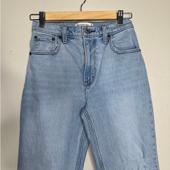 Abercrombie & Fitch Ankle Straight Ultra High Rise Jeans Light Destroy Size 25 - Picture 4 of 8